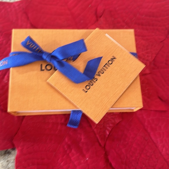 Louis Vuitton Black Epi Enveloppe Carte De Visite Card Case - Picture 8 of 11